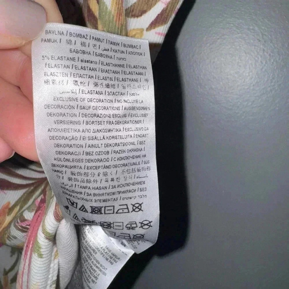 EUC Guess Floral Tropical Stretch Bodysuit One Piece Size Large - Picture 5 of 7